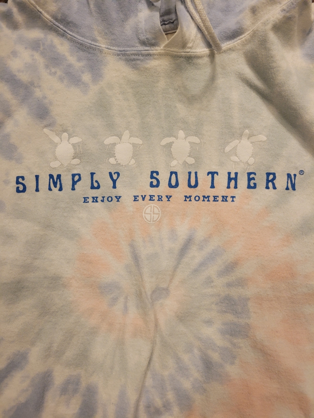 Simply Southern Sea Turtle Tie-Dye Hoodie 🐢🌴 - Picture 3 of 7